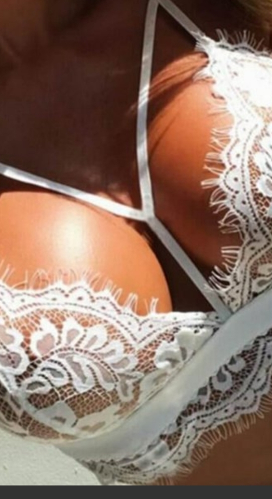 Lace bra top🆕️✅💖